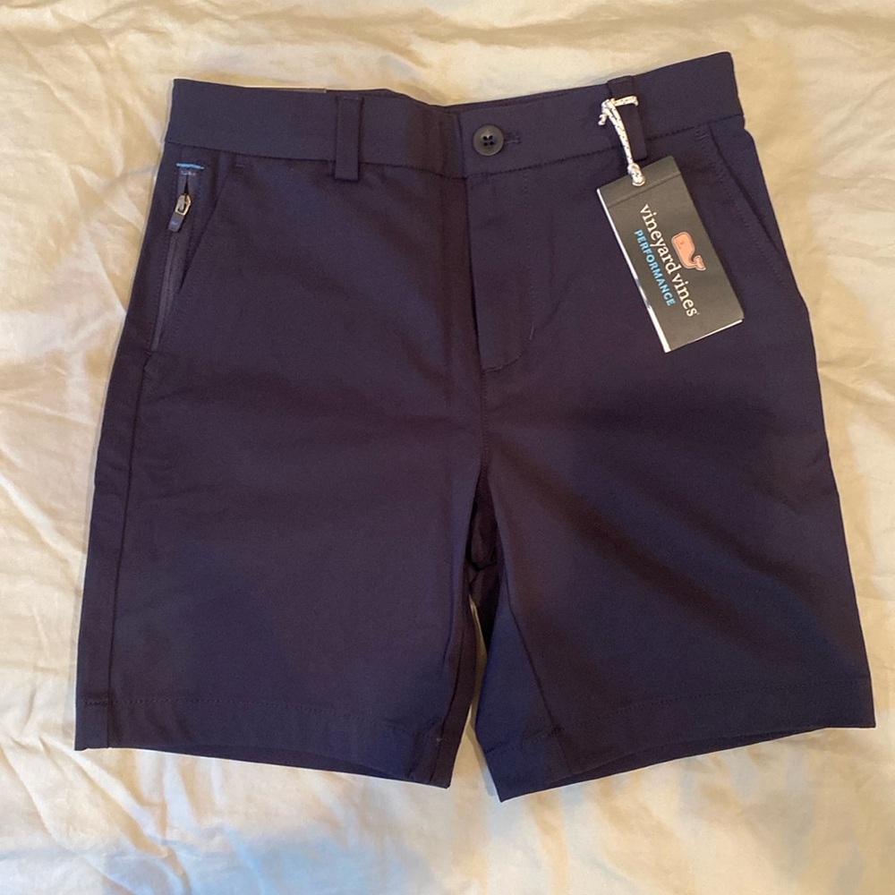 Vineyard Vines: navy blue performance shorts - Boys 12